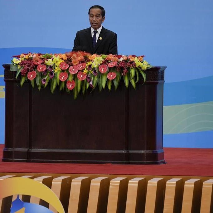 Indonesia's leading presidential hopeful picks Widodo's son to run for VP in 2024 election
